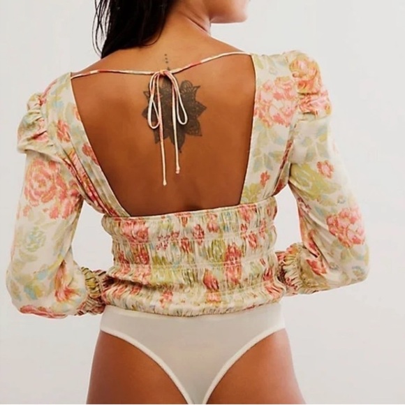 NWT FP Intimately Smock It To Me Floral Smocked Long Sleeve Bodysuit Tea Combo - Picture 3 of 7